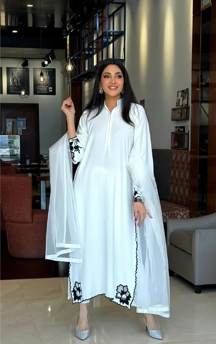 Picture of Manahils - White Premium Scallop - Available at Raja Sahib