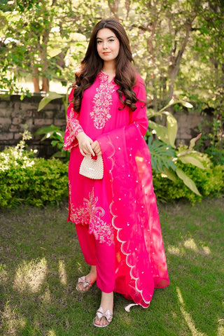 Picture of La Rosaa - Basics Pret Collection - Serena- 3Pc - Available at Raja Sahib