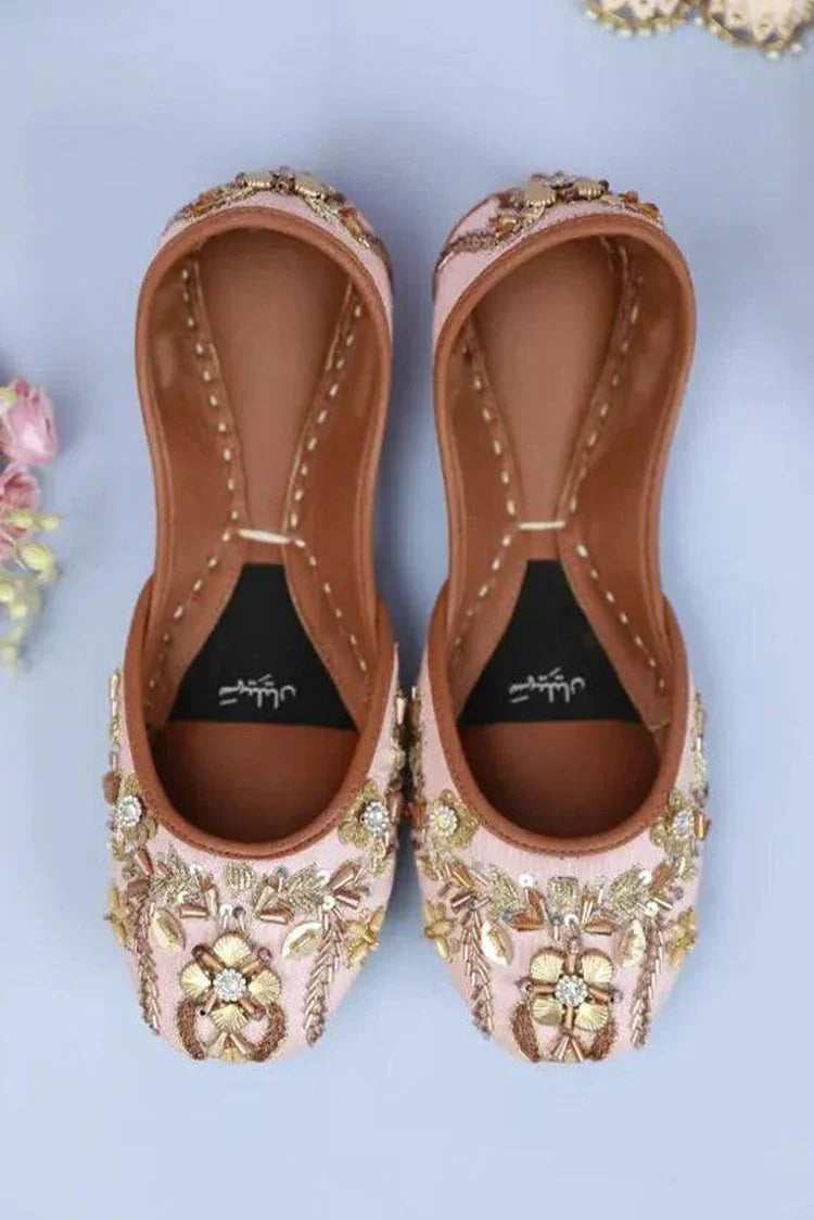 Picture of Saheliyan - Heer Collection - Murghabi Peach - Available at Raja Sahib