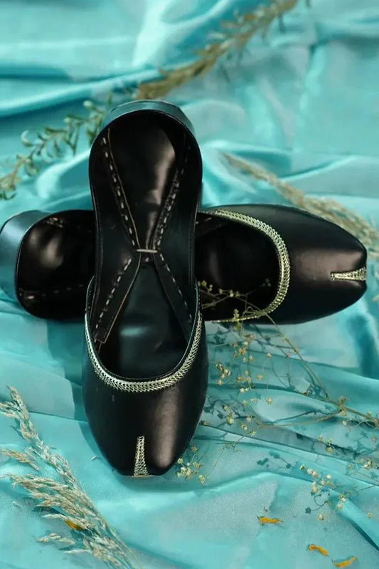 Picture of <!--bkw-->Saheliyan - Kikli Collection - Nirush - Available at Raja Sahib