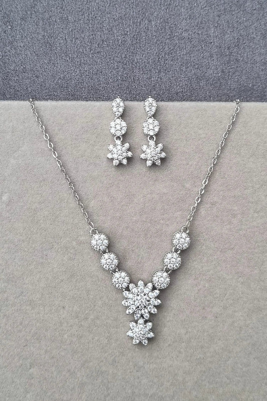 Pastels - Silver Floral Earrings & Necklace Set - [H]S064