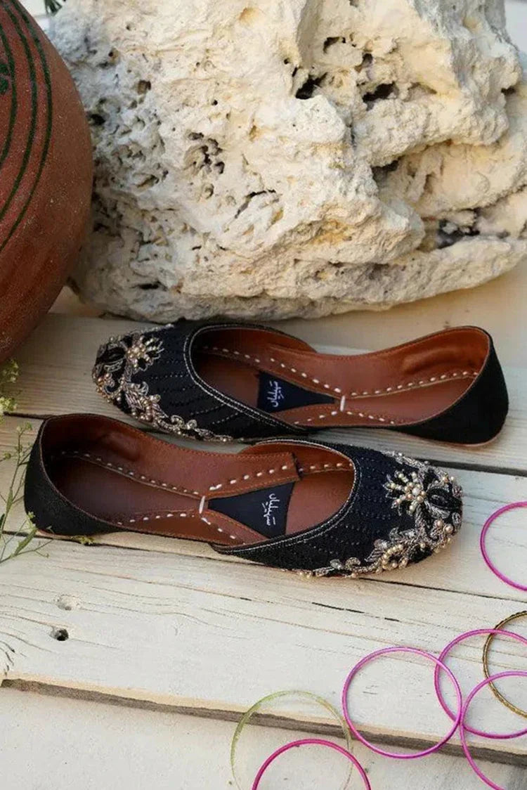 Picture of Saheliyan - Heer Collection - Qarar - Available at Raja Sahib