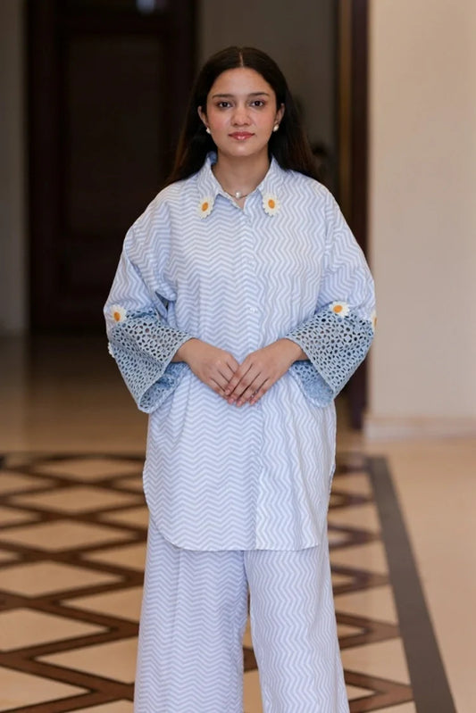 RJ'S Pret - Knotty & Nice - Blue Blossom