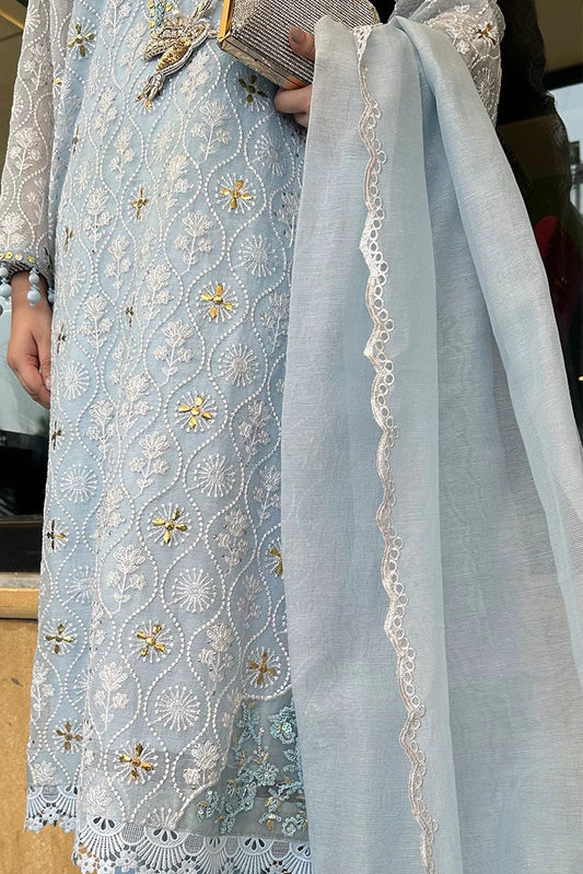 RJ'S Pret - Twilight Soiree - Frosted Sky