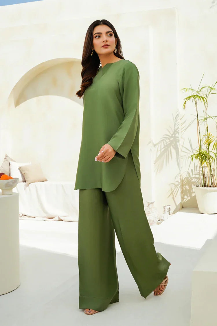 Divinely Crafted - Clara Solids '25 - Mossy Olive