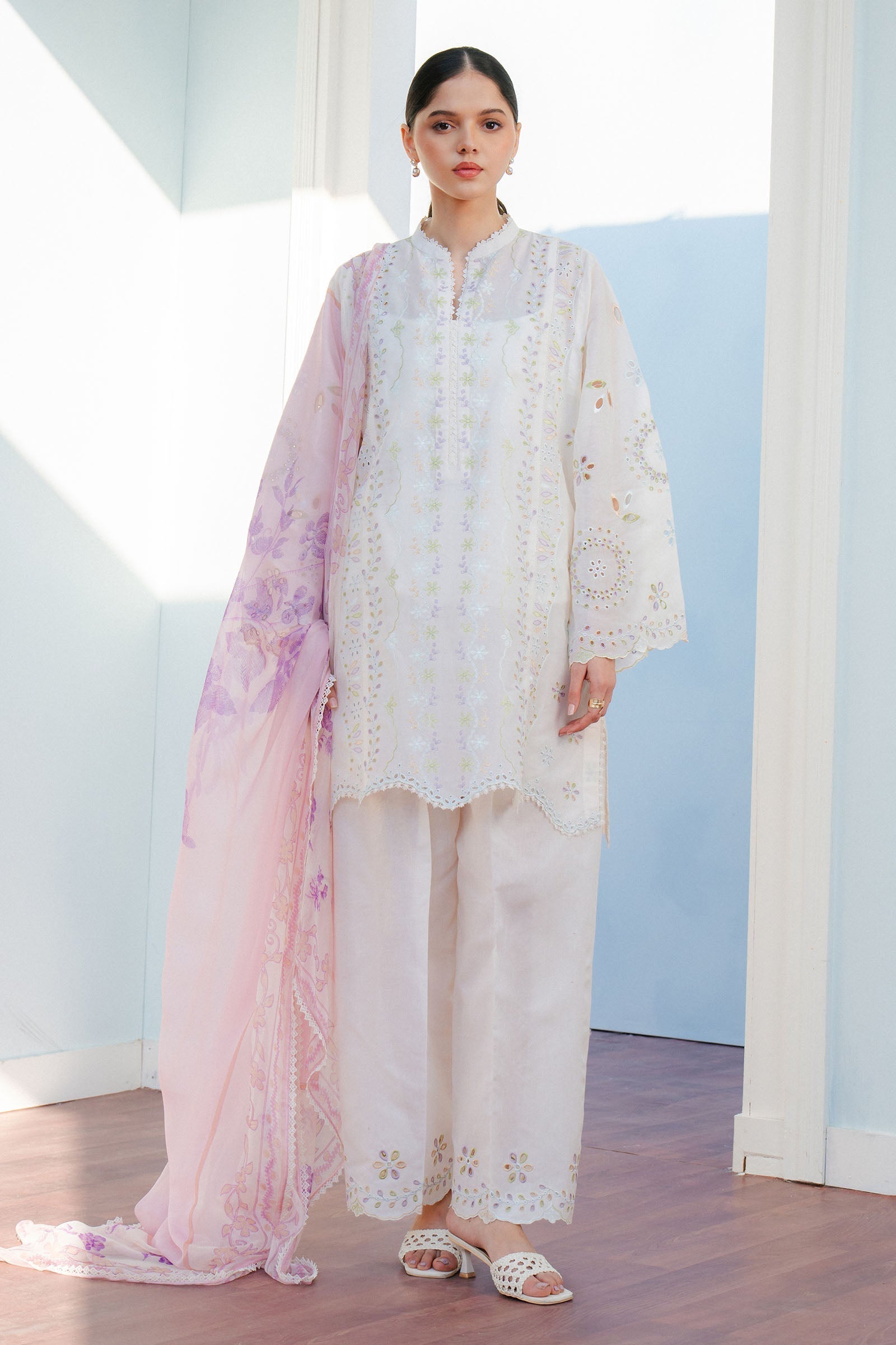 Picture of Zara Shahjahan - Coco Lawn Collection - SILAS-5B - Available at Raja Sahib