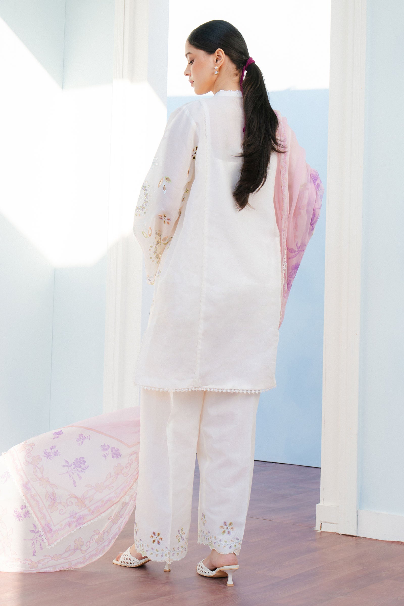 Picture of Zara Shahjahan - Coco Lawn Collection - SILAS-5B - Available at Raja Sahib