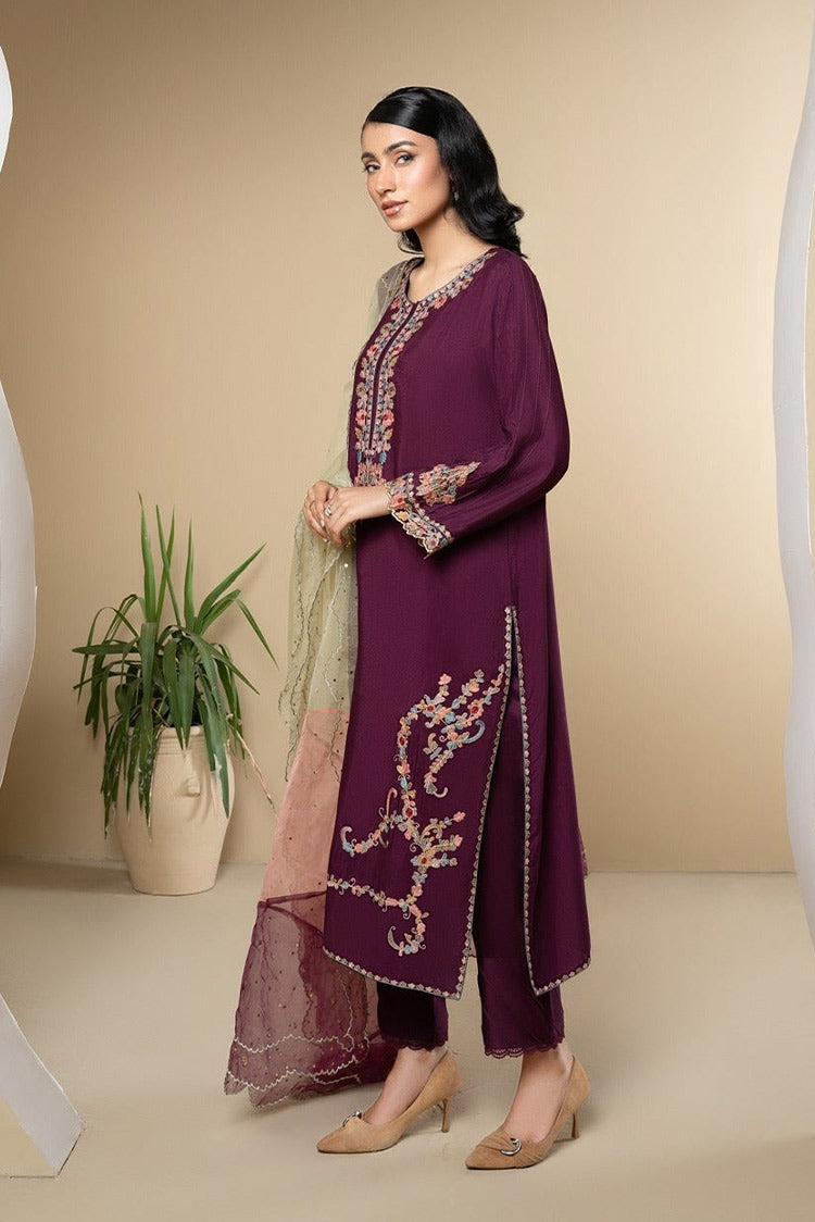 Picture of Shanzay Fahad - Rumaisa Luxe Pret Collection - Alya - SFLP06 - Available at Raja Sahib