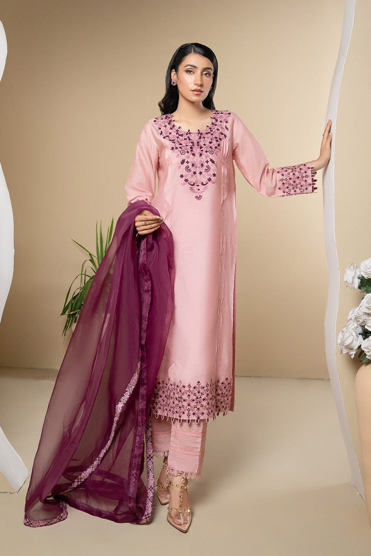 Picture of Shanzay Fahad - Rumaisa Luxe Pret Collection - Laleh - SFLP07 - Available at Raja Sahib