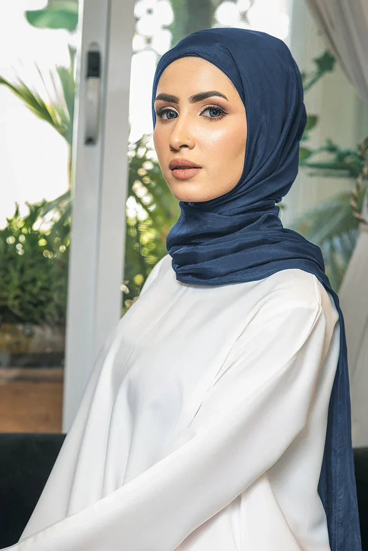 Malbus - Silk Hijab - Navy Blue – Raja Sahib Intl