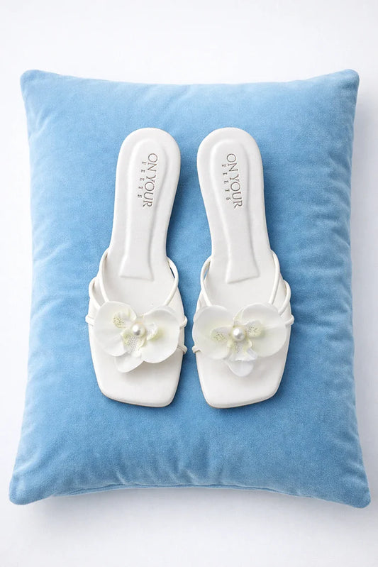 On Your Feets - Slider - Flora
