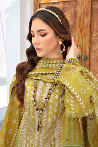 Picture of Humdum - Saira Bano Embroidered Lawn Collection  - D04 - Available at Raja Sahib