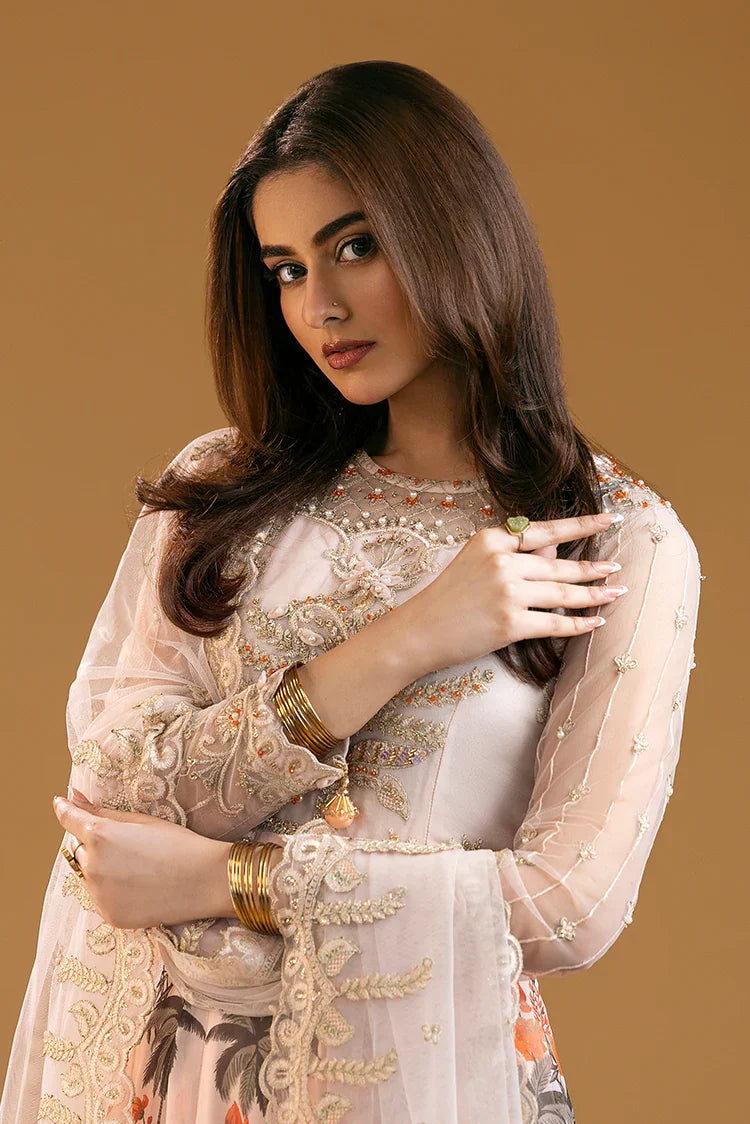 Picture of Amber Imran - Noore Eid Edition 2025 - Shab-e-Tab - Available at Raja Sahib