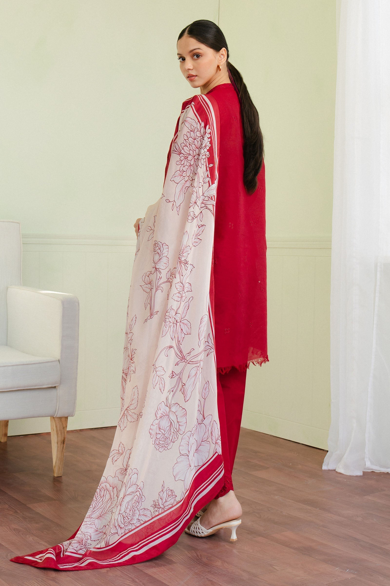 Picture of Zara Shahjahan - Coco Lawn Collection - VALI-6A - Available at Raja Sahib