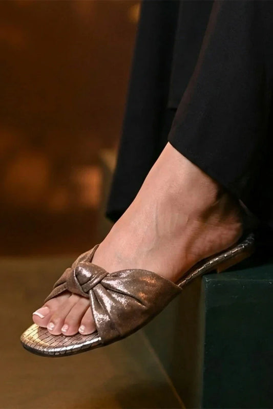 Viva Walk - Festive Flats - Gilded Knot