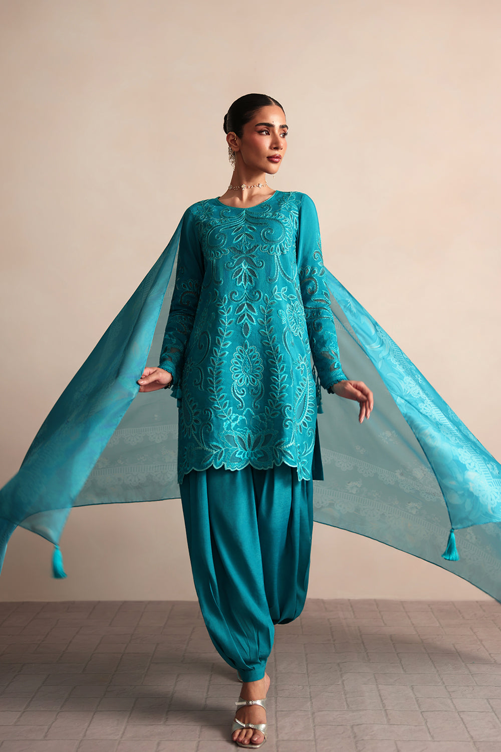 Picture of Saira Rizwan - Lael Silk Edit - VIRELLE-06 - Available at Raja Sahib