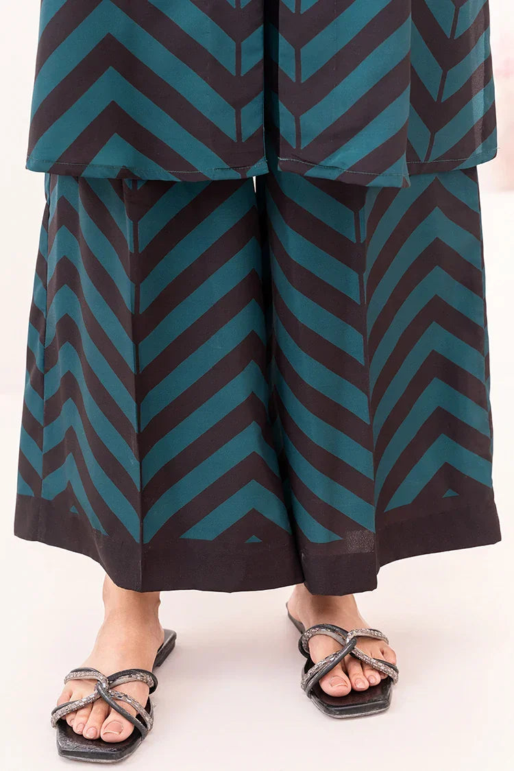 Picture of Stitch Vibes - Navara Shrug 3PC - WYP4231 - Available at Raja Sahib