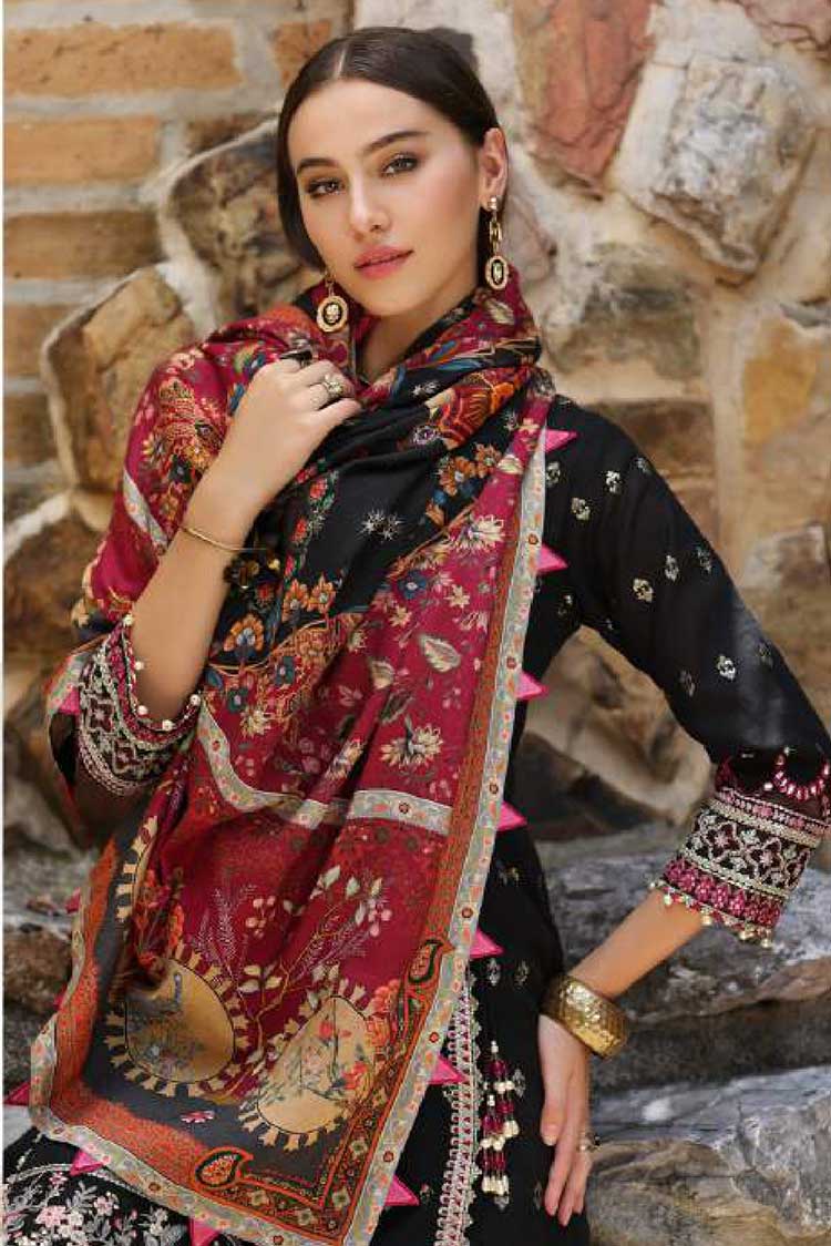 Picture of <!--tk-->Noor by Saadia Asad - Design 09 Noor Luxury Winter Shawl Collection - Available at Raja Sahib