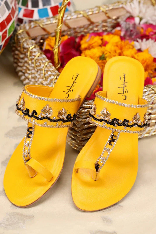 Picture of Saheliyan - Zeenat Kolhapuri Collection - Afreen - Available at Raja Sahib