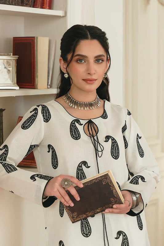 Zarlay - Heer Embroidered Pret - Noor