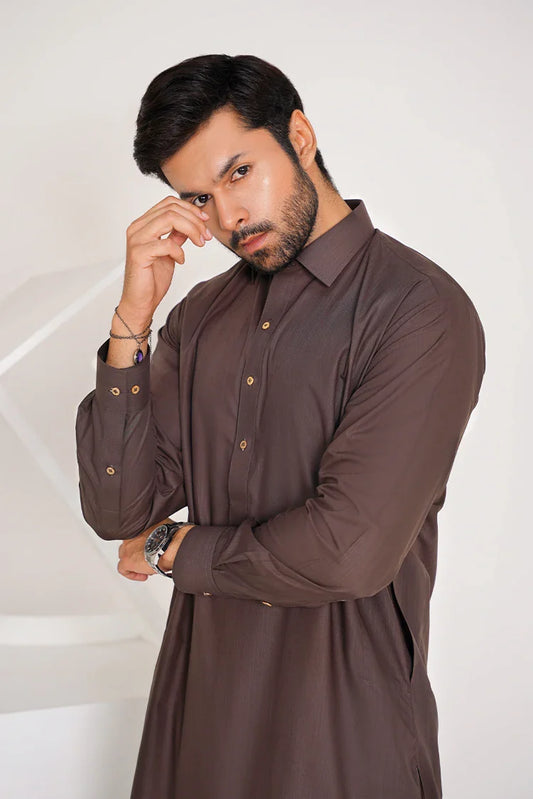 Coffee Brown Blended Stitched Suit with Collar and Buttoned Placket