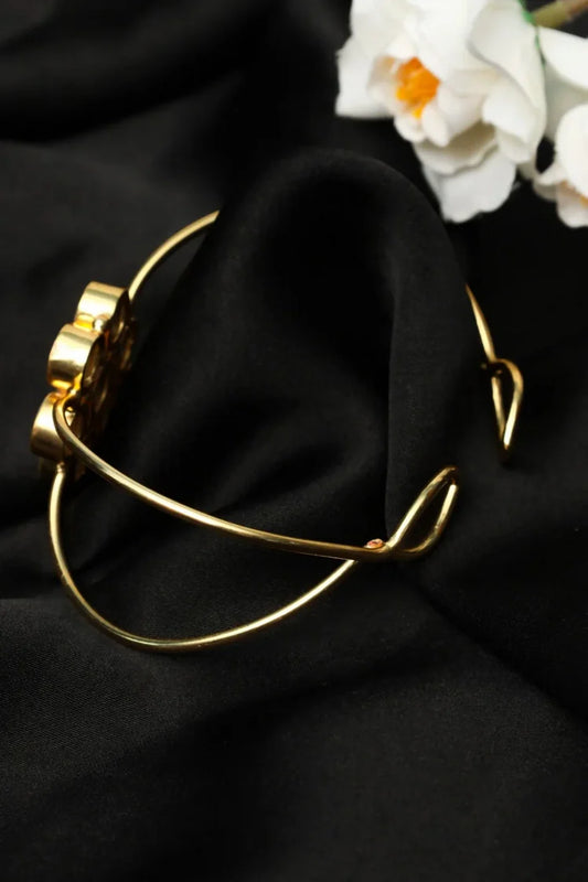 Zehnaz - Gold-Tone Mother-of-Pearl Open Cuff Bracelet & Drop Earrings Set Elegant Floral Jewelry