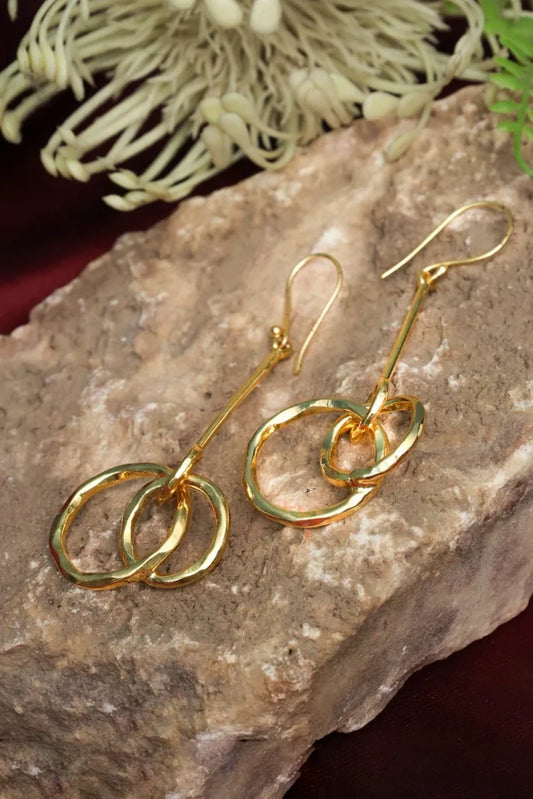 Zehnaz - Gold Plated Interlocking Circle Drop Earrings