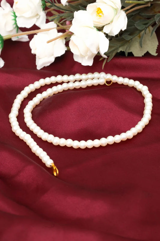 Zehnaz - Classic Pearl Necklace Timeless White Pearl Elegance