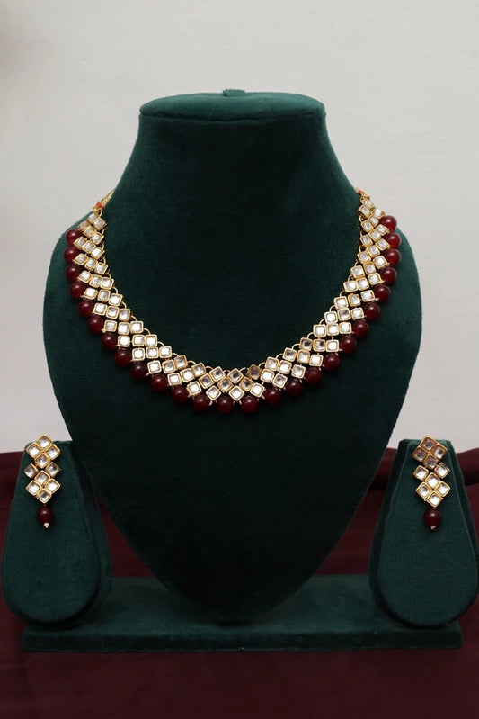 Zehnaz - Maroon Kundan Gold Plated Choker Necklace Set