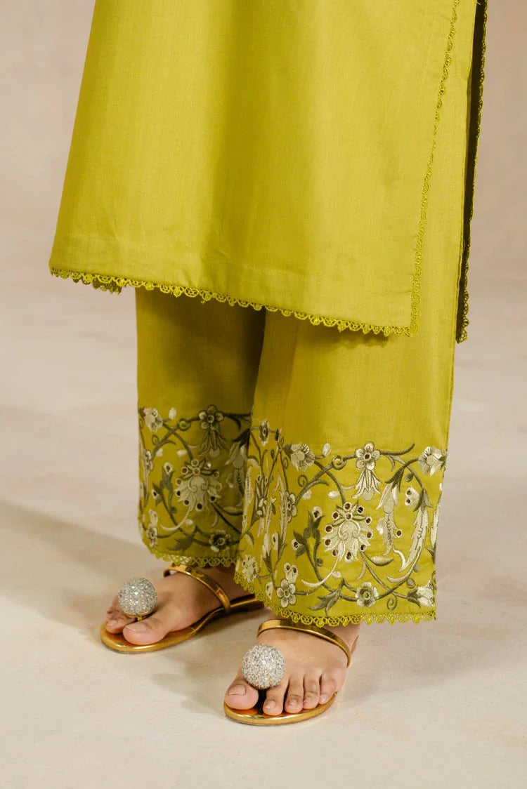 Picture of Zehnaz - Embroidered Cambric Set With Keyhole Sleeves - Zimal - Available at Raja Sahib