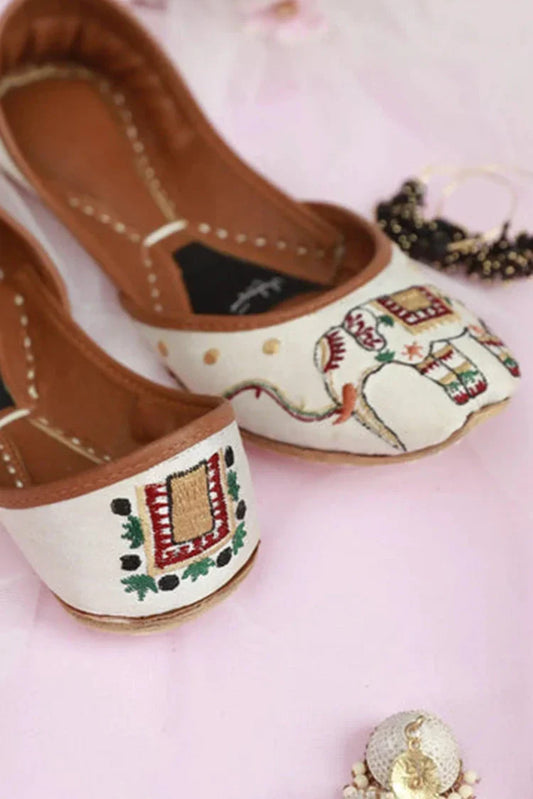 Picture of Saheliyan - Heer Collection - Zamurd - Available at Raja Sahib