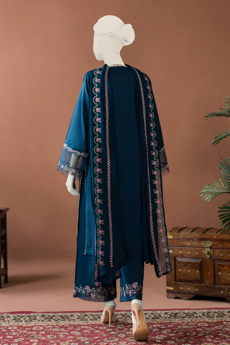 Picture of Zaira & Mahnoor - 3 PC - June - Available at Raja Sahib