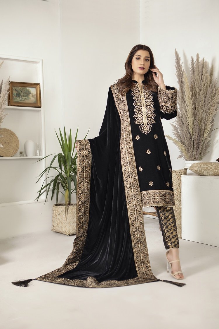 Picture of ELLENA - Fancy Embroidered Formal Wear 3 Piece Suit - VJQ285 - Available at Raja Sahib