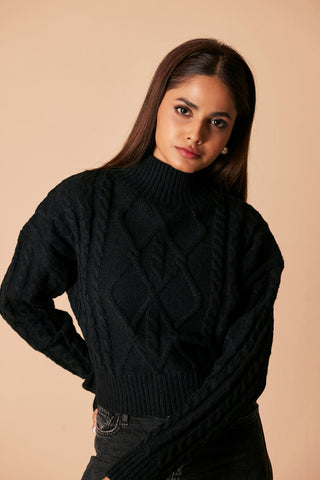 Ellena - Round Neck Pullover Sweater