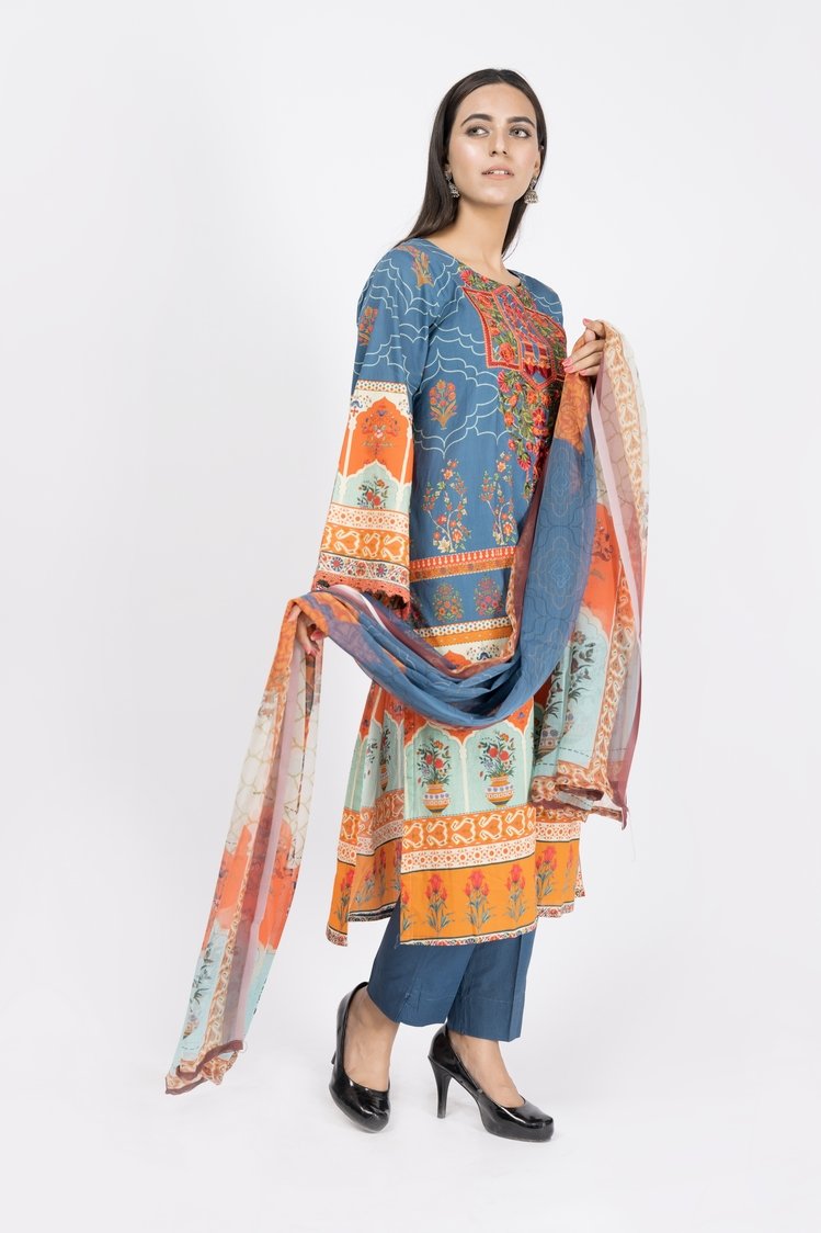 Picture of Printed & Embroidered Lawn Suit - ARN2225 - Available at Raja Sahib