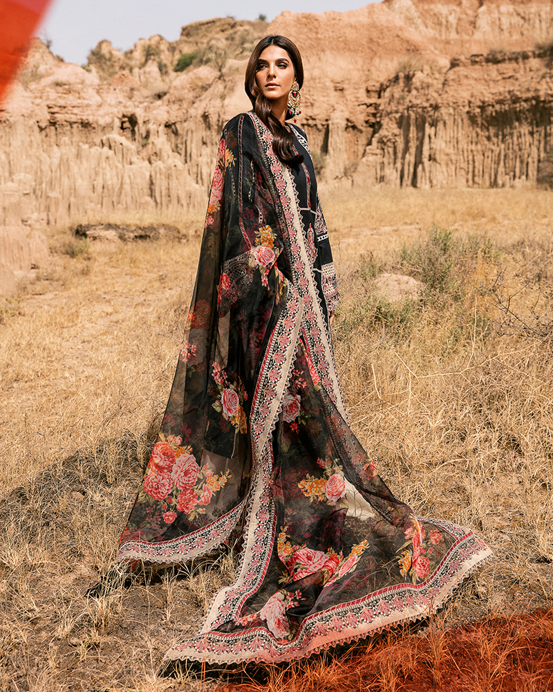 Picture of Maria Osama Khan Mehar-03 Pariwash Premium Lawn Collection 2022 - Available at Raja Sahib