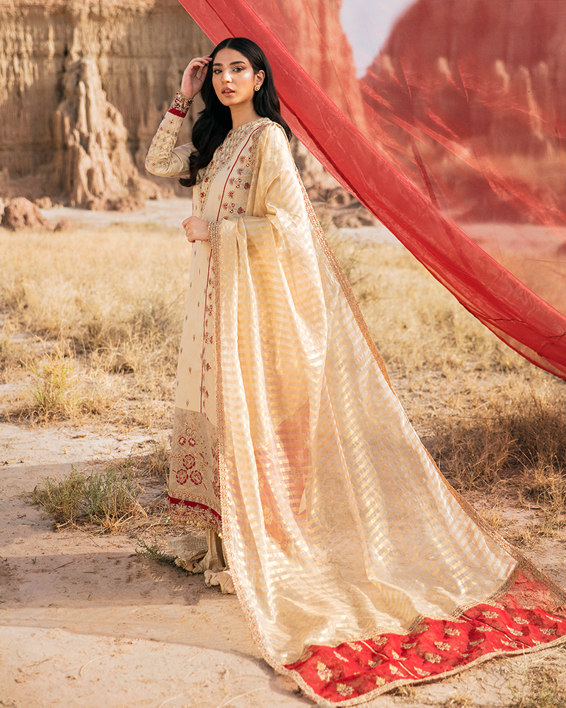 Picture of Maria Osama Khan Dhanak-08 Pariwash Premium Lawn Collection 2022 - Available at Raja Sahib