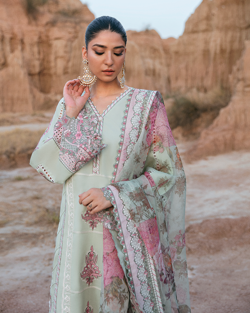 Picture of Maria Osama Khan Geet-04 Pariwash Premium Lawn Collection 2022 - Available at Raja Sahib