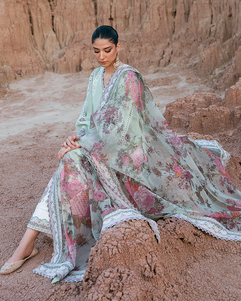 Picture of Maria Osama Khan Geet-04 Pariwash Premium Lawn Collection 2022 - Available at Raja Sahib