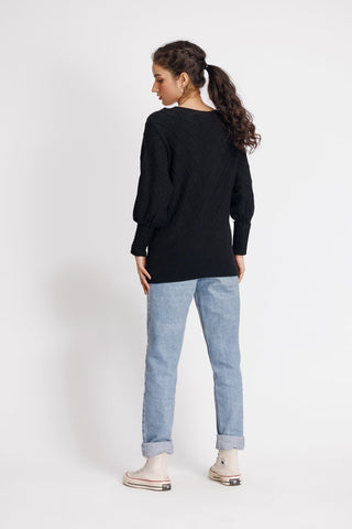 Ellena - Round Neck Pullover Sweater