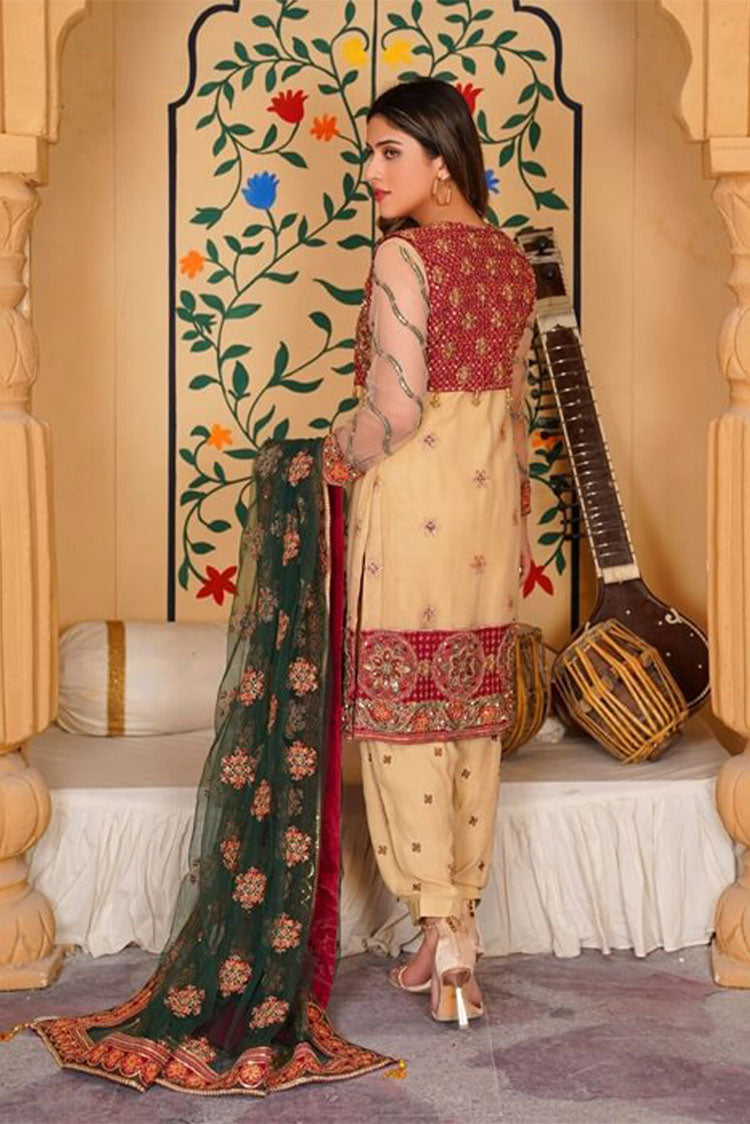 Picture of Ayat - Gul Rang Luxury Pret Collection - Champa - Available at Raja Sahib