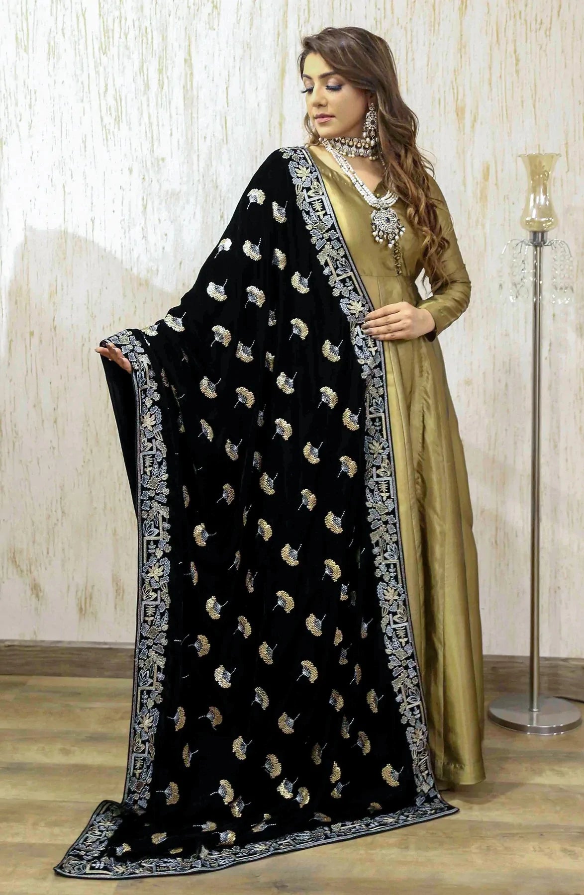 Picture of Shahbano - Ibtida Velvet Pret Collection-Fariba - Available at Raja Sahib