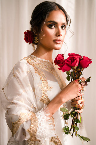 Picture of Fozia Khalid - Gul Bahar Aeris Festive Edition - Elvana - Available at Raja Sahib