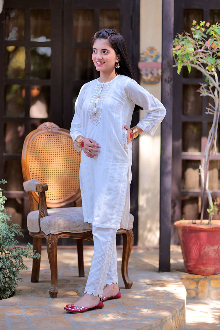 Picture of Senorita - GAA-02332 | White | Casual Kurta | Cotton Dobby - Available at Raja Sahib