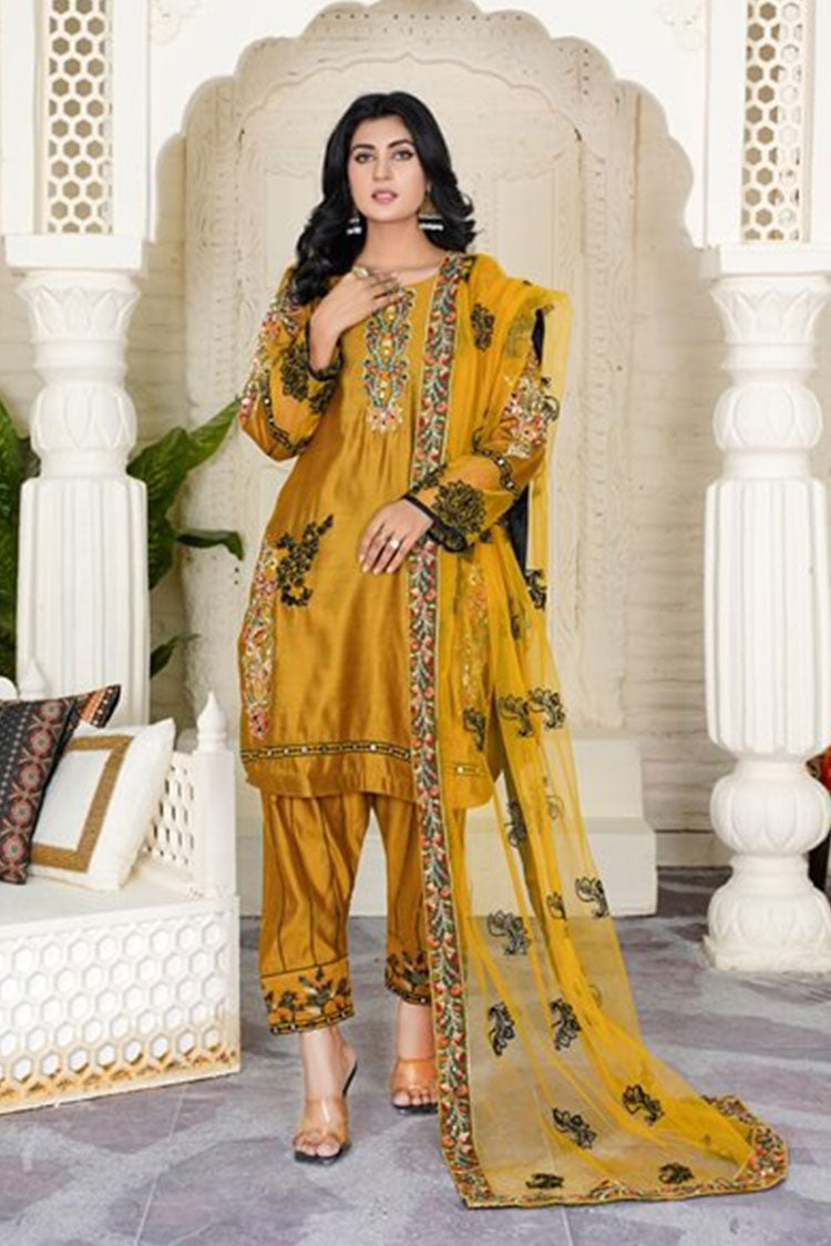 Picture of Ayat - Laila Luxury Pret Collection - Kesar - Available at Raja Sahib