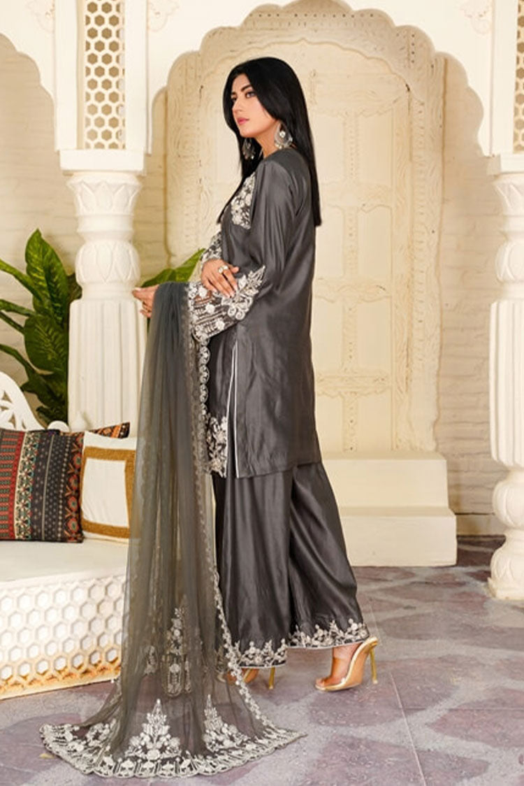 Picture of Ayat - Laila Luxury Pret Collection - Neeras - Available at Raja Sahib