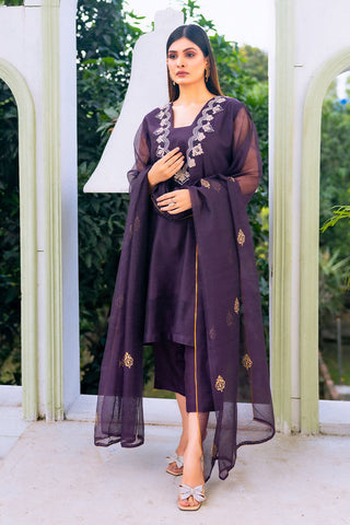 Picture of PSK Couture - Qaus e Qaza Festive Allure Collection - Royal Orchid - Available at Raja Sahib