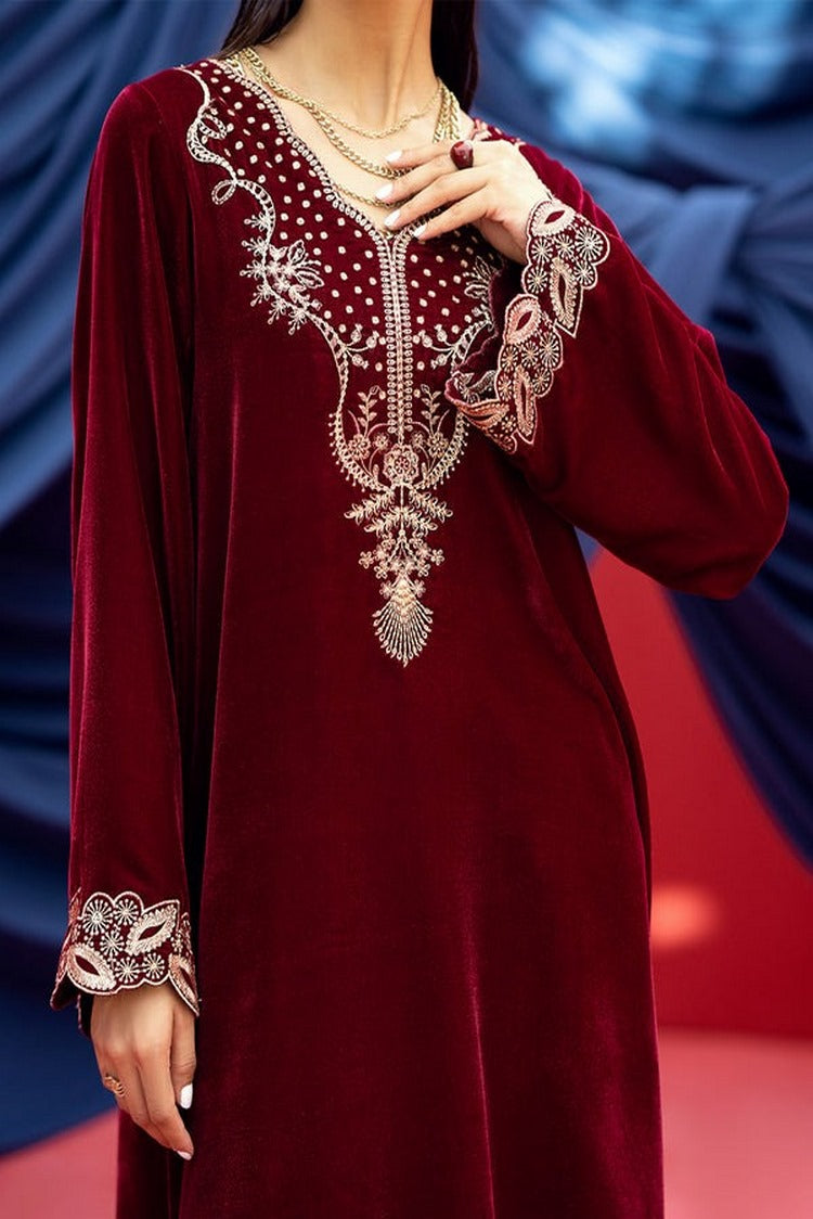 Picture of Fozia Khalid - Husan e Zauq Velvet Collection - Azara - Available at Raja Sahib