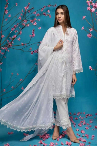 AL 72 Almas Embroidered Lawn Collection