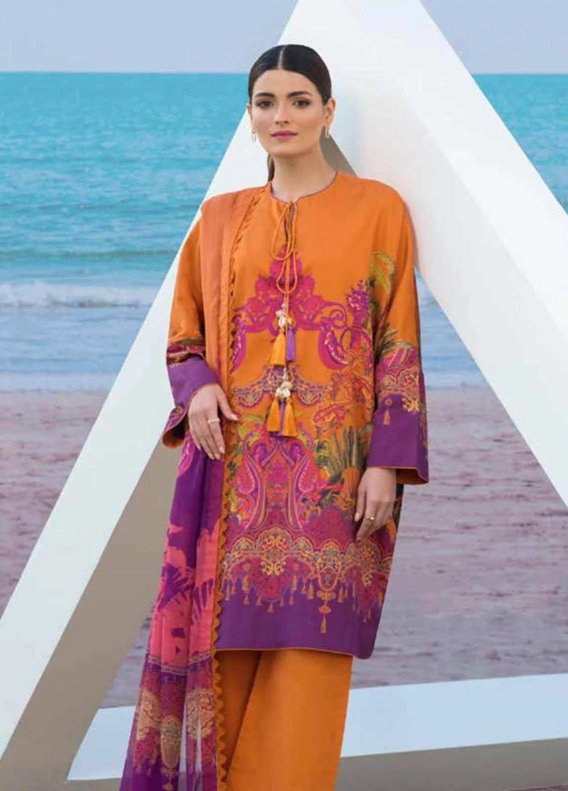 Picture of Al Karam - 3 PC  SS5A Spring Summer Lawn Collection - Available at Raja Sahib